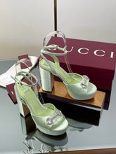 China Replica Gucci Women Shoes 102usd Only